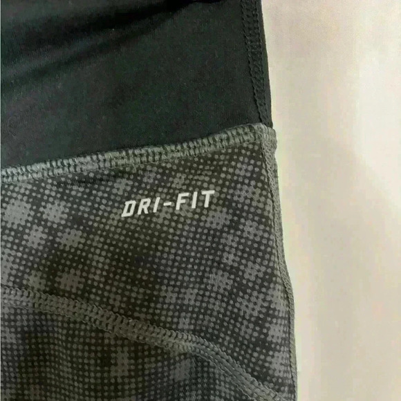 Womens size small Nike dri-fit running leggings, #O532 - Picture 4 of 7